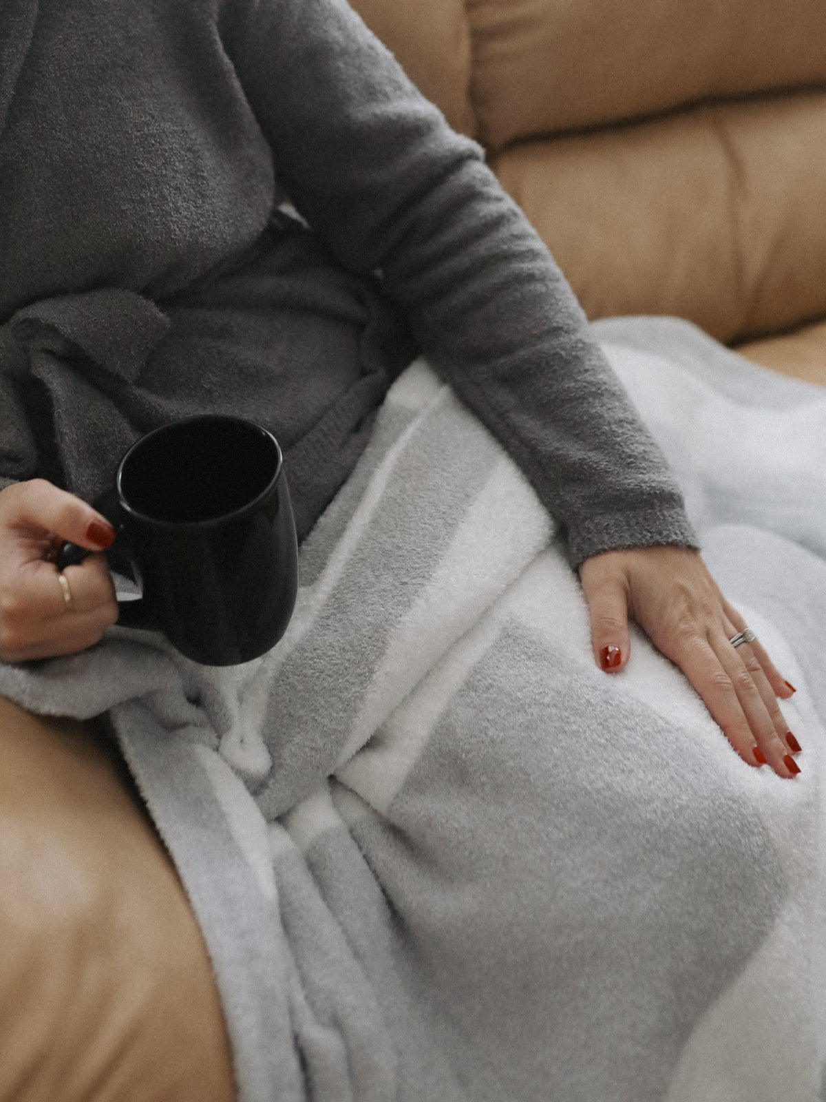 Dolce LOVE Throw  (45" x 59")