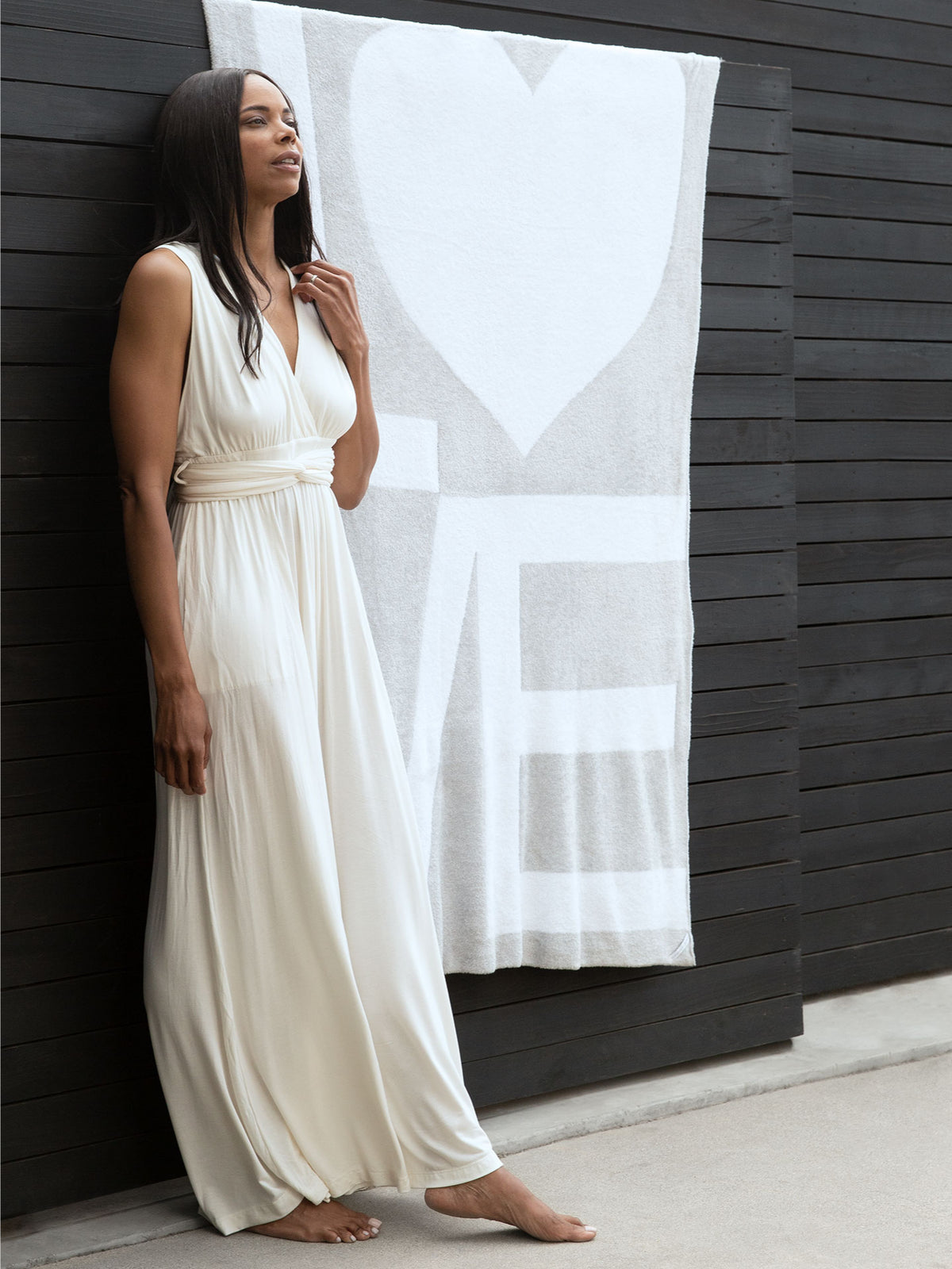 Dolce LOVE Throw  (45" x 59")