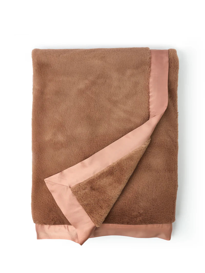 Luxe™ Big Kid Blanket (45" X 59")