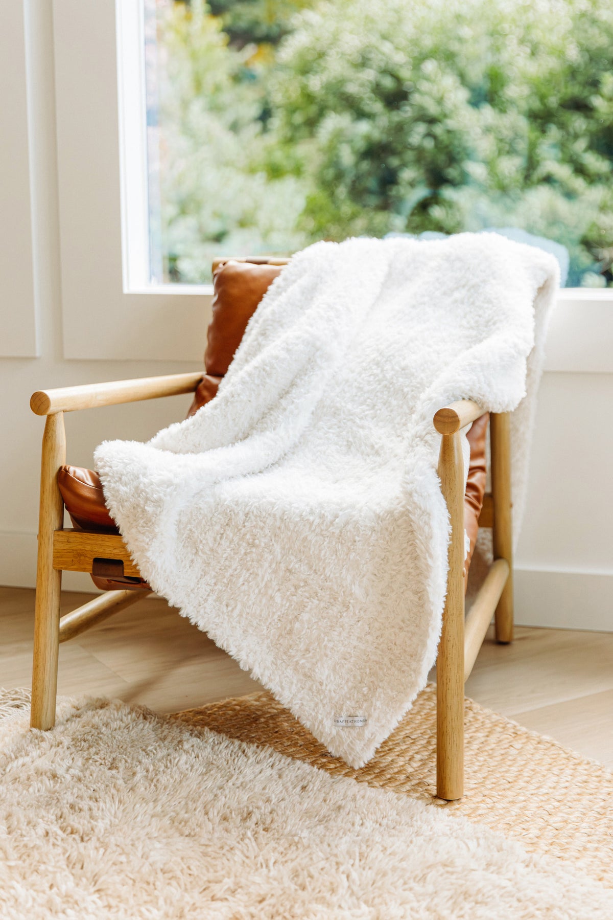 Luxe™ Luxury Cream Ultra-Soft Knit Throw (45" x 59")