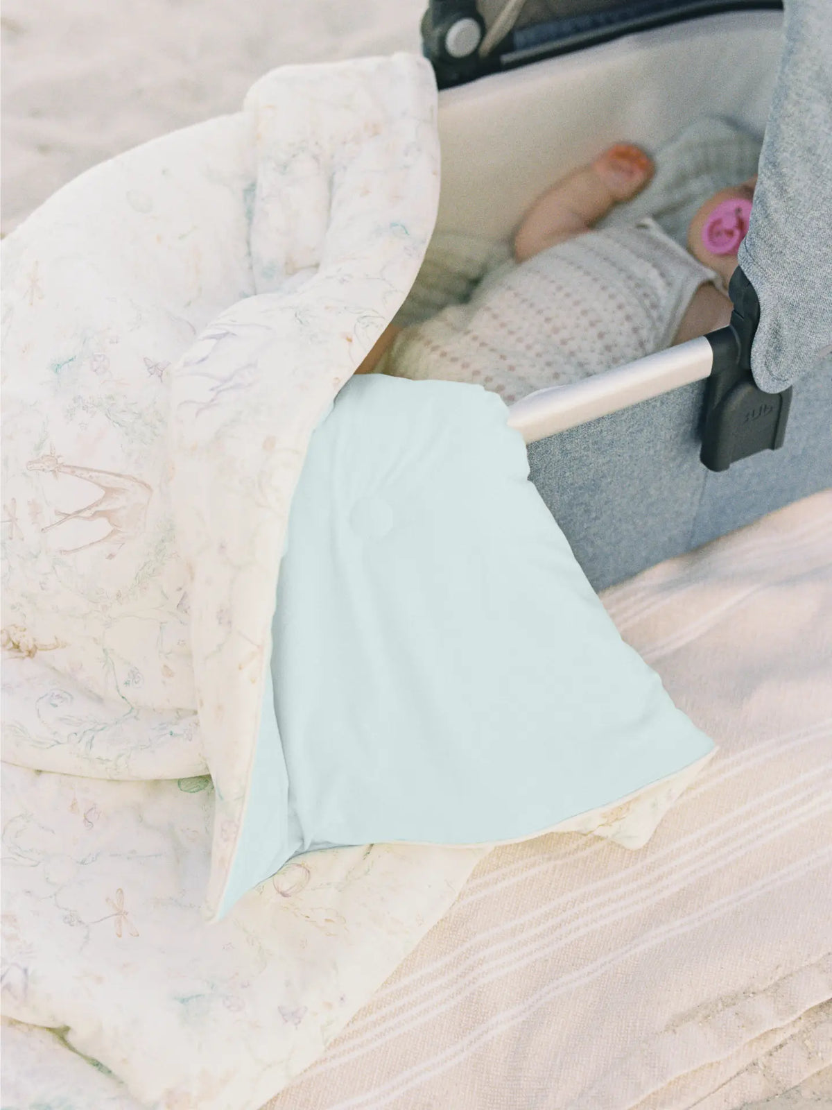 UPF 50+ Cooling Comfort Blanket