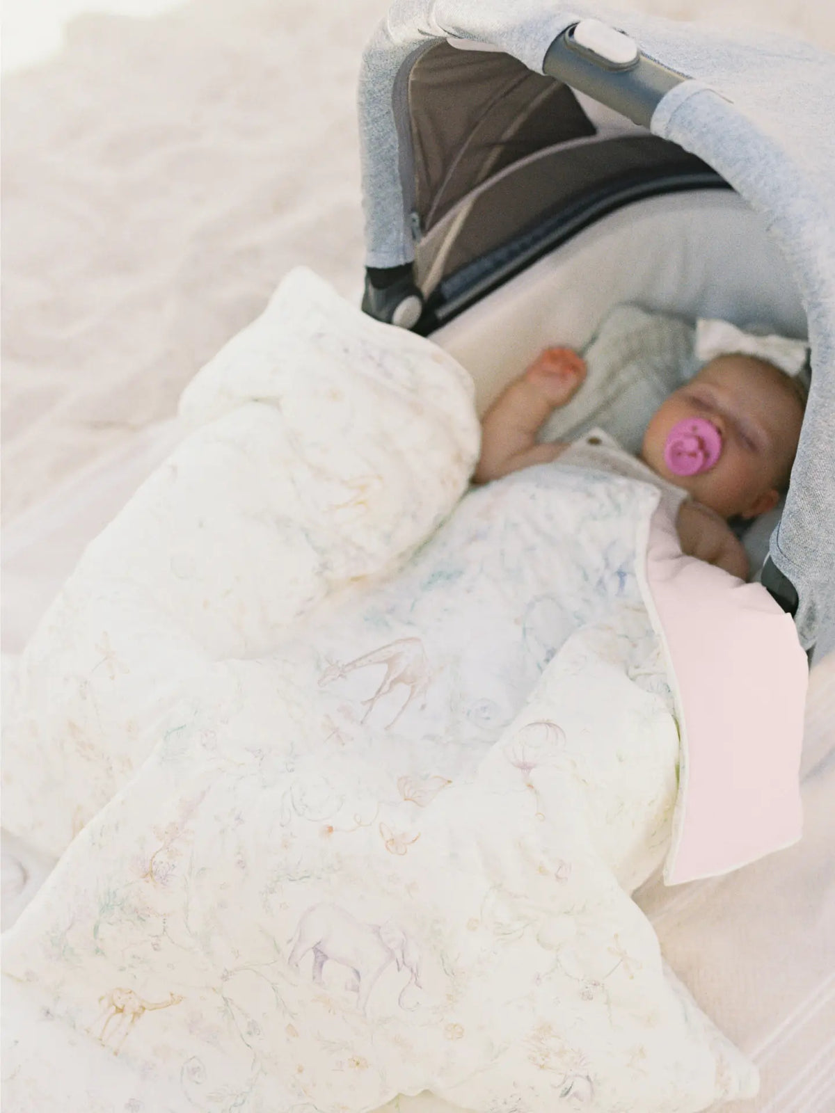 Cooling Comfort Stroller Blanket - Pink