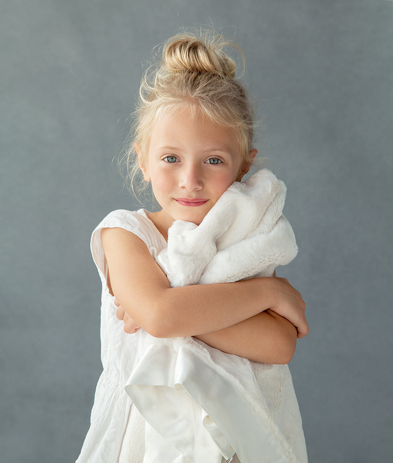 Luxe™ Big Kid Blanket (45" X 59")