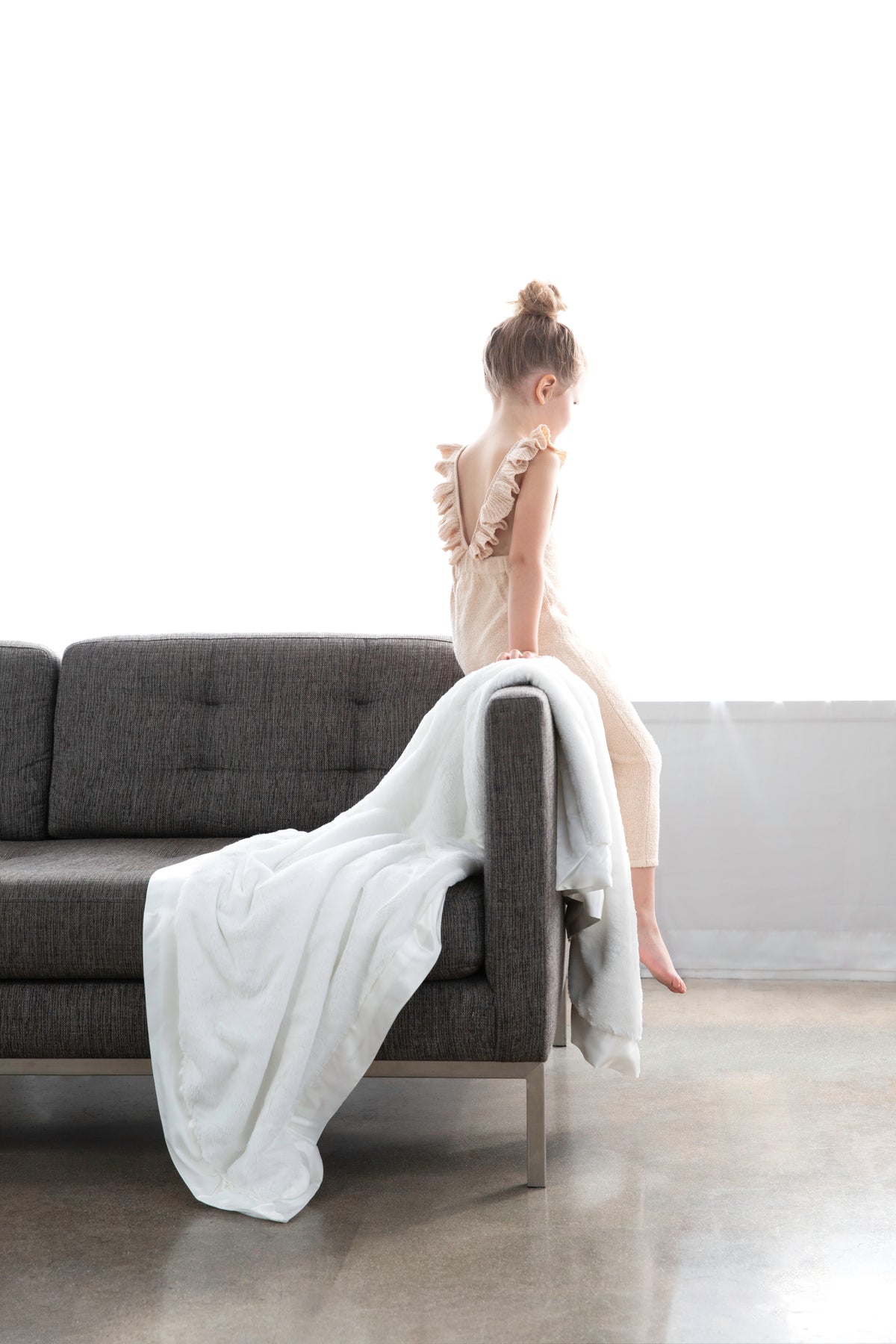 Luxe™ Big Kid Blanket (45" X 59")