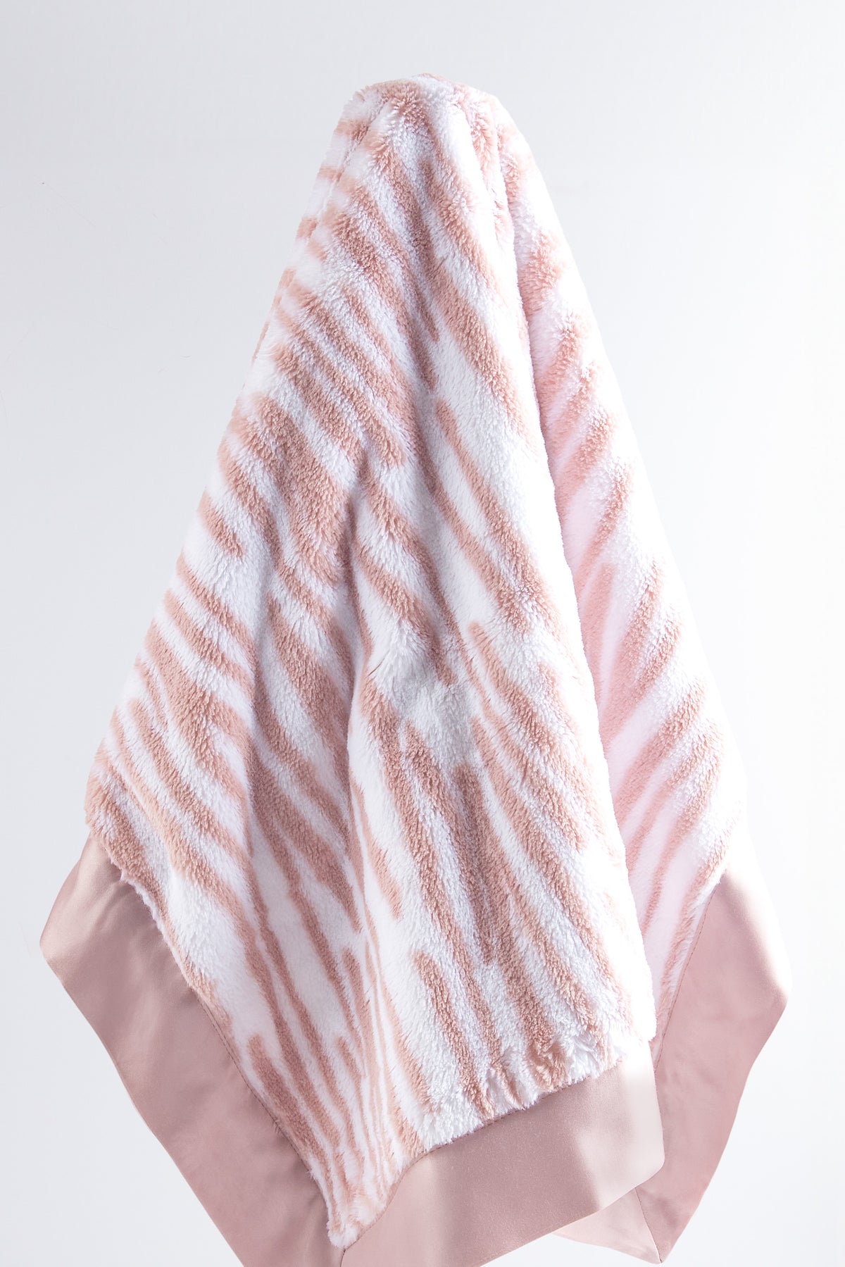 Luxe™ Grass Blanket