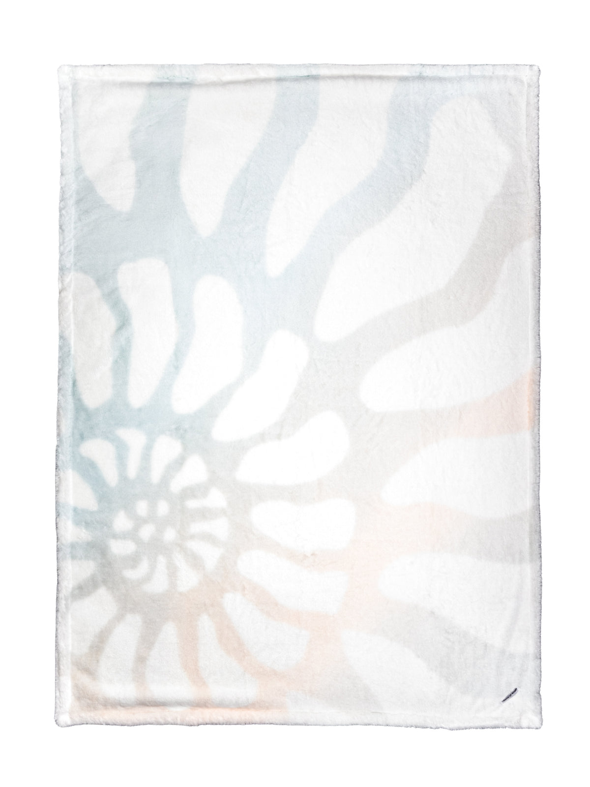 Luxe Coastal Calm Luxury Home Throw (45" x 59")