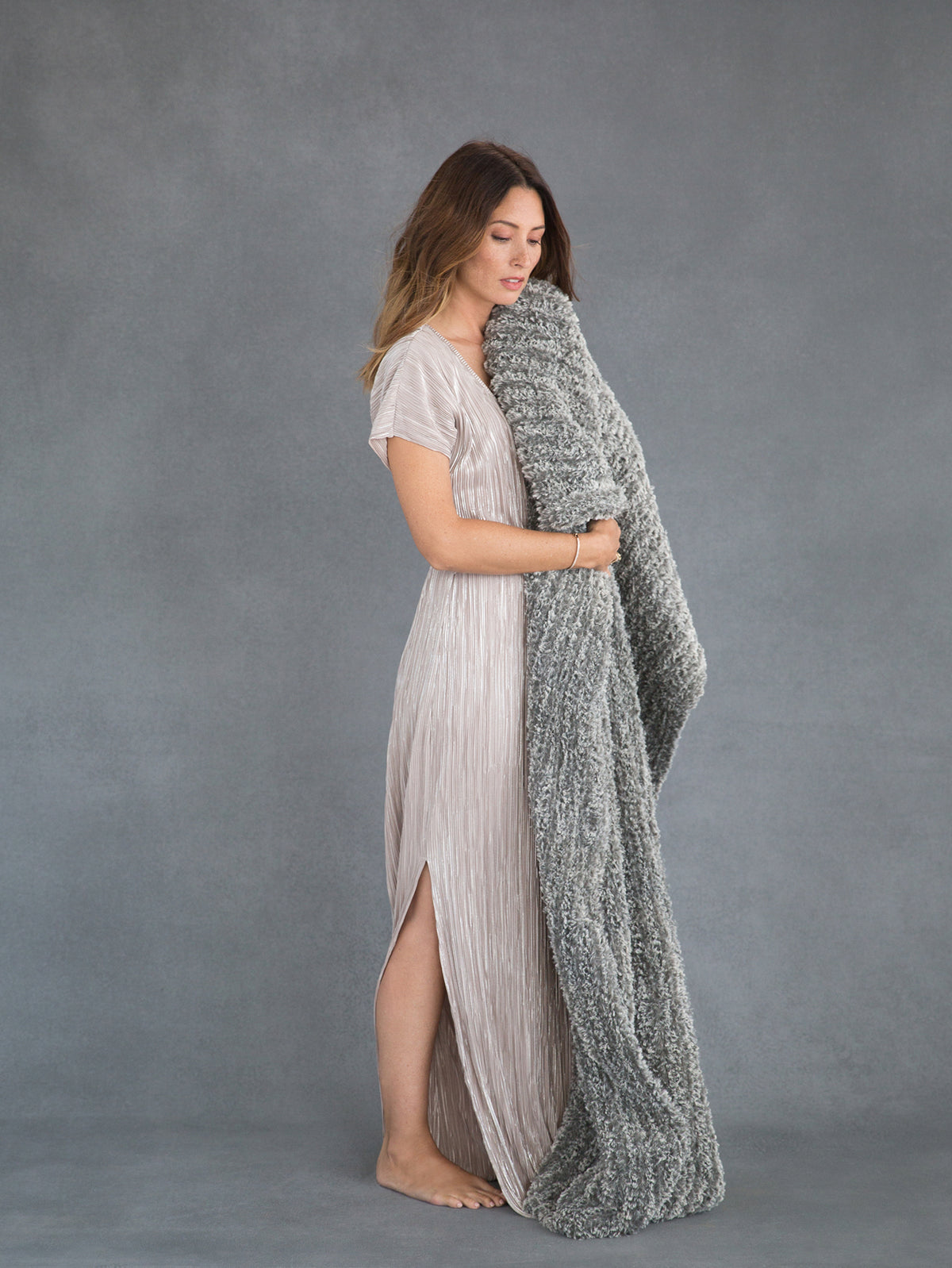 Luxe™ Luxury Ultra-Soft Knit Throw (45" x 59")